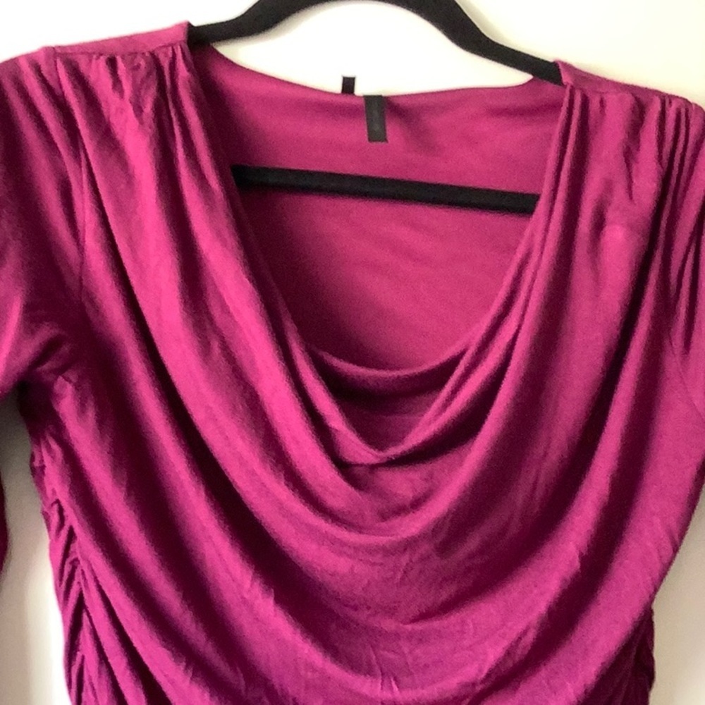Flattering Top - Picture 2 of 4